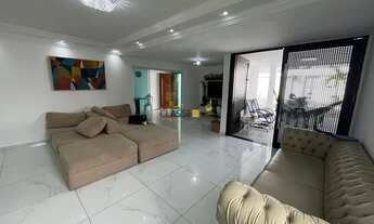 Imagem 6: Imóvel para venda com 295 metros quadrados com 4 quartos