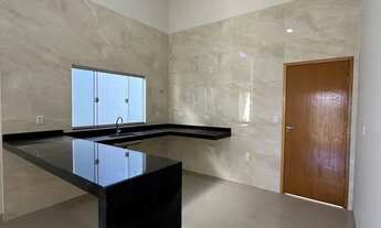 Imagem 2: CASA COM LOTE GRANDE