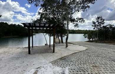 Imagem 2: Lotes com Vista para o Lago, Pague Parcelado Sem Burocracia, Lazer Completo