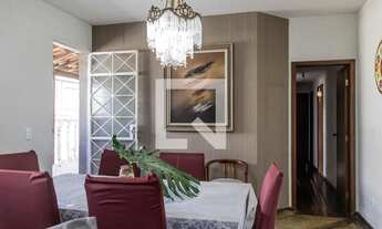 Imagem 2: Casa à Venda - Prado, 4 Quartos, 777 m2