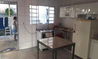 Imagem 2: Casa laje 02 Qts rebocada dentro/fora em lote inteiro 360m. quadrados- escrit e regist