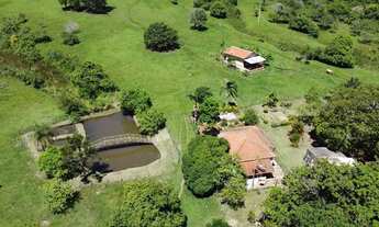 Imagem: Sitio de 14,9 hectares há 7km da cidade