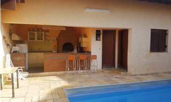 Imagem 3: Casa para venda tem 391 metros quadrados com 3 quartos em Vila Oliveira - Mogi das Cruzes