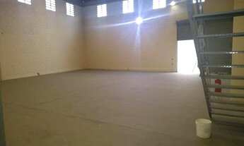 Imagem 3: Galpão comercial para locação !!! Parque laguna - Taboão da Serra