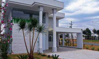 Imagem 2: Casa de condomínio sobrado para venda possui 210 metros quadrados com 2 quartos