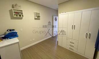 Imagem 7: Belíssima Casa em Condomínio Aruana no santa Julia sjc