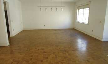 Imagem 4: 315m² em andar alto: 4 Dts, 1 Ste c/ closet, Living vários ambientes + 2 vagas