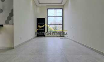 Imagem 6: Casa Térrea Cond. Jd. Mantova, c/ 3 Suítes, Aquecedor Solar Instalado e 4 Vagas de Garagem