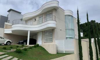 Imagem: Belíssima casa no Condomínio Villa Verde