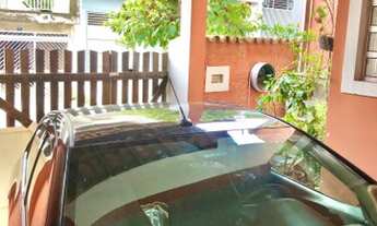 Imagem 2: Casa para venda 100 metros quadrados com 3 quartos