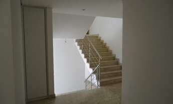 Imagem 2: Casa de condomínio para venda com 450 metros quadrados com 4 quartos