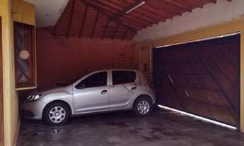 Imagem 2: Sobrado para venda possui 257 metros quadrados com 3 quartos