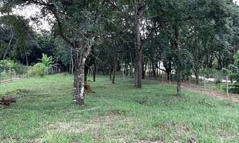 Imagem 4: Lote com 1.500m2 condomínio fechado, arborizado, vista definitiva