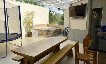 Imagem 7: Casa de condomínio para venda tem 180 metros quadrados com 3 quartos