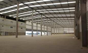 Imagem 4: Galpão industrial monousuário, com localização privilegiada em Cotia-SP