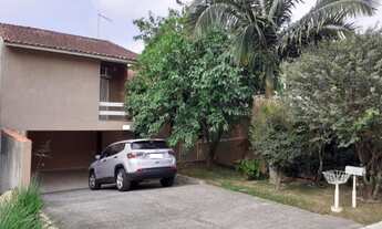 Imagem 2: Casa de condomínio para venda tem 236 metros quadrados com 3 quartos