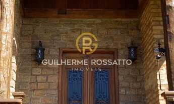 Imagem 3: Casa de condomínio sobrado para venda possui 406 metros quadrados com 6 quartos