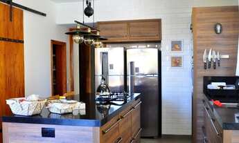 Imagem 3: Casa de condomínio para venda tem 500 metros quadrados com 3 quartos