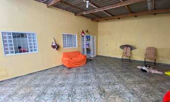 Imagem 2: Casa para venda possui 200 metros quadrados com 3 quartos em Setor Oeste - Brasília - DF