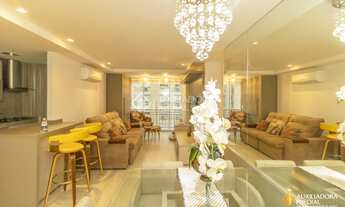 Imagem 1: Apartamento para venda com 74 metros quadrados com 3 quartos em Passo da Areia - Porto Ale