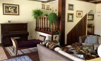 Imagem 2: Casa a Venda em Capivari na cidade de Campos do Jordão. A casa é super confortável , próxi