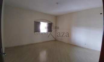 Imagem 3: Casa com Edícula - 03 dormitórios com suíte - Jardim Satélite - Venda