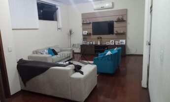 Imagem 6: Casa para venda com 210 metros quadrados com 3 quartos