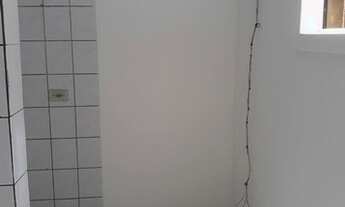 Imagem 6: Apartamento com 2 Quartos à Venda por R$ 165 mil