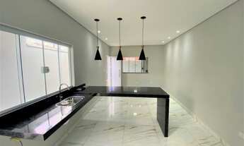 Imagem 4: Casa reformada com 3 dormitórios, a venda no Bairro Jardim Esmeralda em Santa Barbara D`Oe