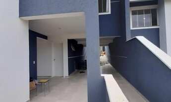 Imagem 4: Sobrado para Venda em Colombo, Embu, 3 dormitórios, 2 banheiros, 2 vagas