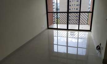 Imagem 3: Apartamento em Alphaville 80m 3 qtos 2 vg Av tucunaré 3.000 cond 710.00