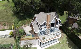 Imagem 2: Casa na região do Alto da Boa Vista em Campos do Jordão