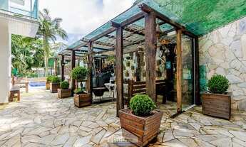 Imagem 7: Casa de alto padrão na Serra da Cantareira