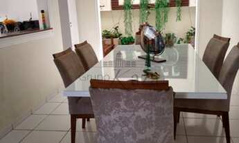 Imagem 2: Casa para venda com 300 m2 e 3 quartos no Jardim Satélite - São José dos Campos - SP