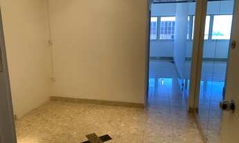 Imagem: TOP CENTER REFORMADA SALA COMERCIAL! SEM