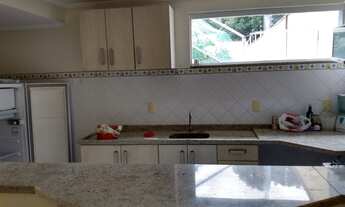 Imagem 5: Sobrado para venda tem 321 metros quadrados com 5 quartos em Lenheiro - Valinhos - SP