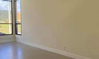 Imagem 6: Casa de condomínio para venda tem 165 metros quadrados com 3 quartos