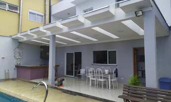 Imagem 7: Apartamento para venda possui 230 metros quadrados com 3 quartos, sendo 1 suíte master