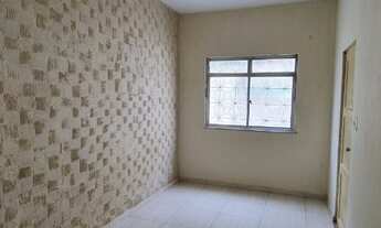 Imagem 2: A10) Casa para alugar c/ Garagem ,2 quartos em Madureira