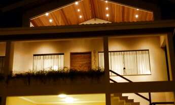 Imagem 3: Casa de condomínio sobrado para venda possui 234 metros quadrados com 4 quartos