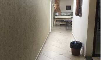 Imagem 7: Casa para venda tem 220 metros quadrados com 3 quartos