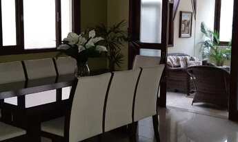 Imagem 4: Casa de condomínio para venda com 304 metros quadrados com 4 quartos