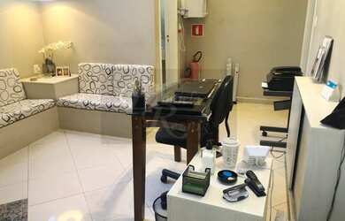 Imagem 5: Consultório para aluguel possui 59 metros quadrados com 2 quartos em Gonzaga - Santos - SP