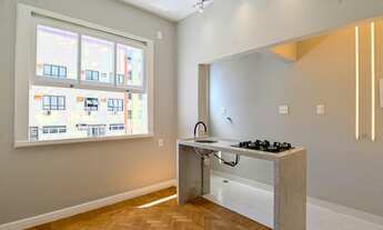 Imagem 7: Lindissimo apartamento com 35m2 de quarto e sala totalmente reformado