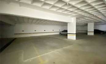 Imagem 7: Apartamento alto padrão com 4 quartos sendo 2 suítes, 3 vagas de garagem na rua Tiradentes