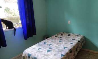Imagem 3: Quarto individual para mulher
