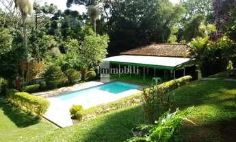 Imagem 5: Granja Viana: Casa Tranquila e Arejada com Segurança 24h - Próxima ao Metrô Butantã