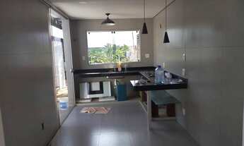 Imagem 6: Casa no Conjunto Bela Vista, com Piscina e churrasqueira, casa com porcelanato e blindex