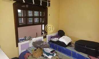 Imagem 2: Casa para aluguel tem 200 metros quadrados com 4 quartos em Jardim Santa Maria - Jacareí