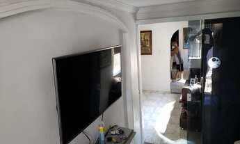 Imagem 3: Sobrado 3 dormitórios, sendo 1 suíte. Bairro Estuário - Santos - SP